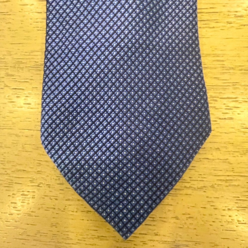 Paul Stuart Luxury Silk Tie EUC